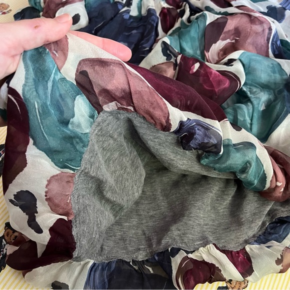 Hugo silk short sleeve top / 34 or Small - Picture 5 of 14